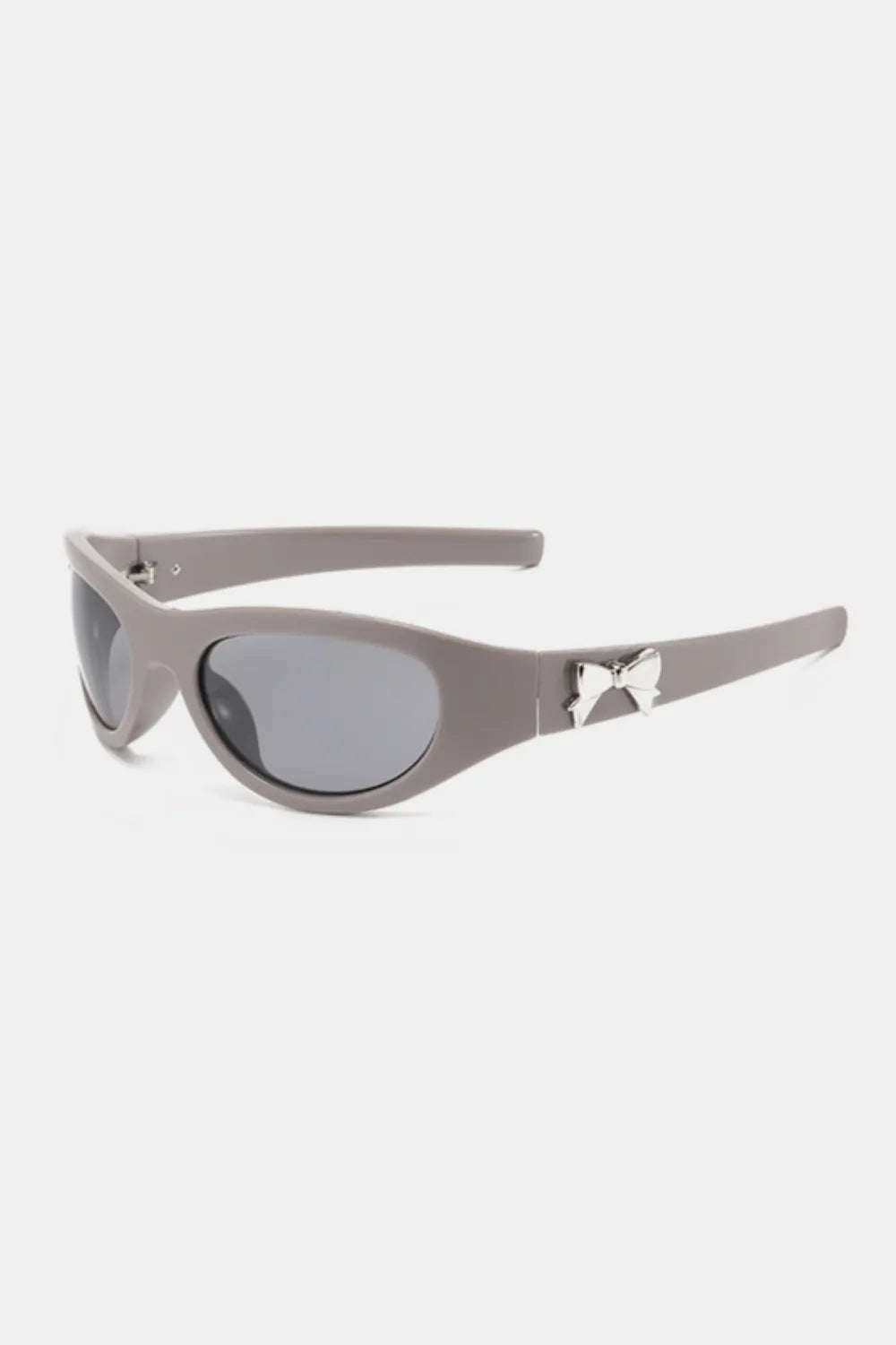 Fashorio Gray / One Size Polycarbonate Frame Cat-Eye Sunglasses