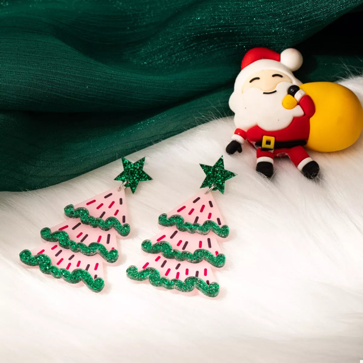 Fashorio Green / onesize Christmas Tree Dangle Earrings