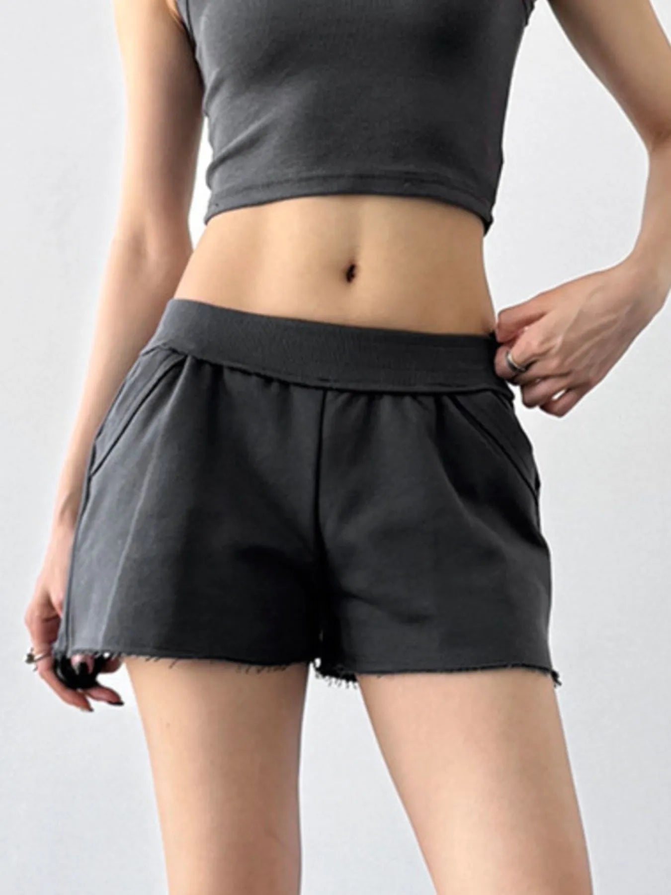 Fashorio Grey / S Letter Back Shorts