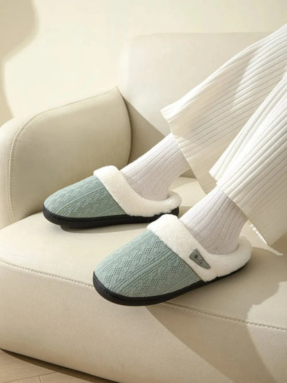 Horn Buckle Furry Texture Flat Slippers Gum Leaf - Fashorio