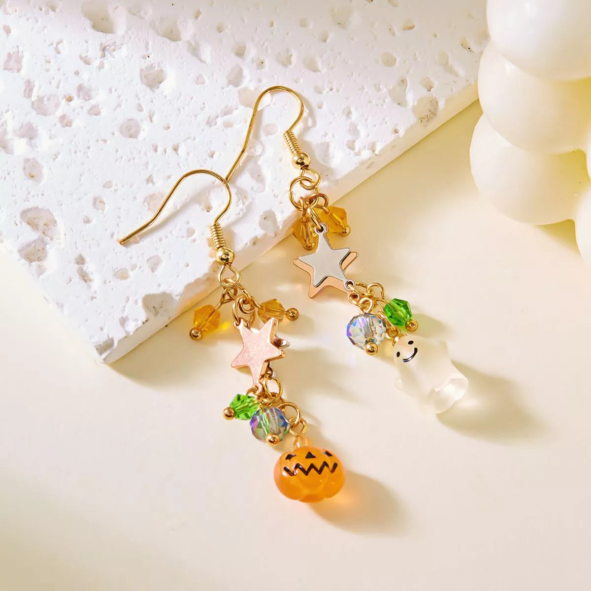 Fashorio Halloween Asymmetrical Pumpkin Ghost Earrings