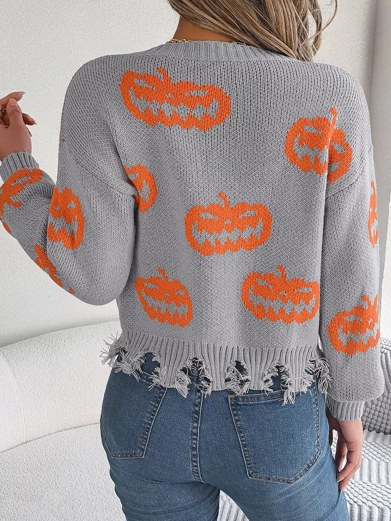 Fashorio Halloween Pumpkin Pattern Raw Hem V-Neck Sweater