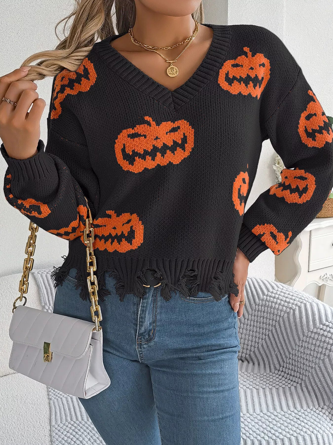 Fashorio Halloween Pumpkin Pattern Raw Hem V-Neck Sweater