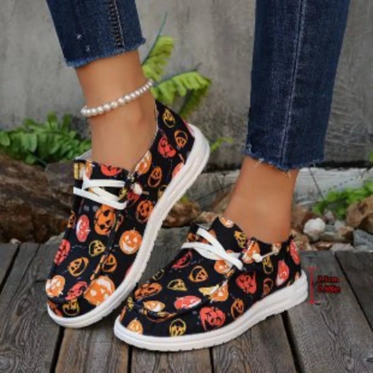 Fashorio Halloween Pumpkin Print Round Toe Sneakers