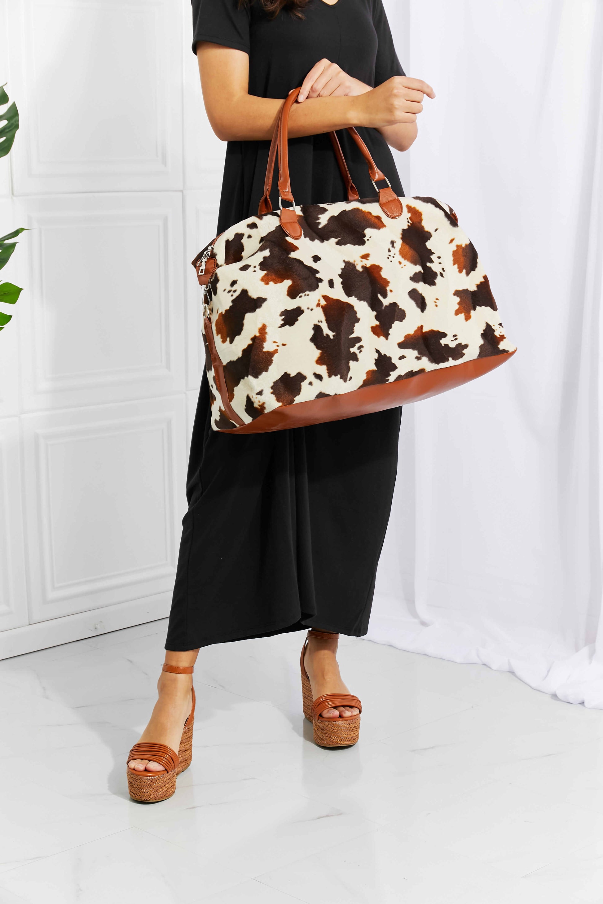Fashorio Handbags Animal Print Plush Weekender Bag