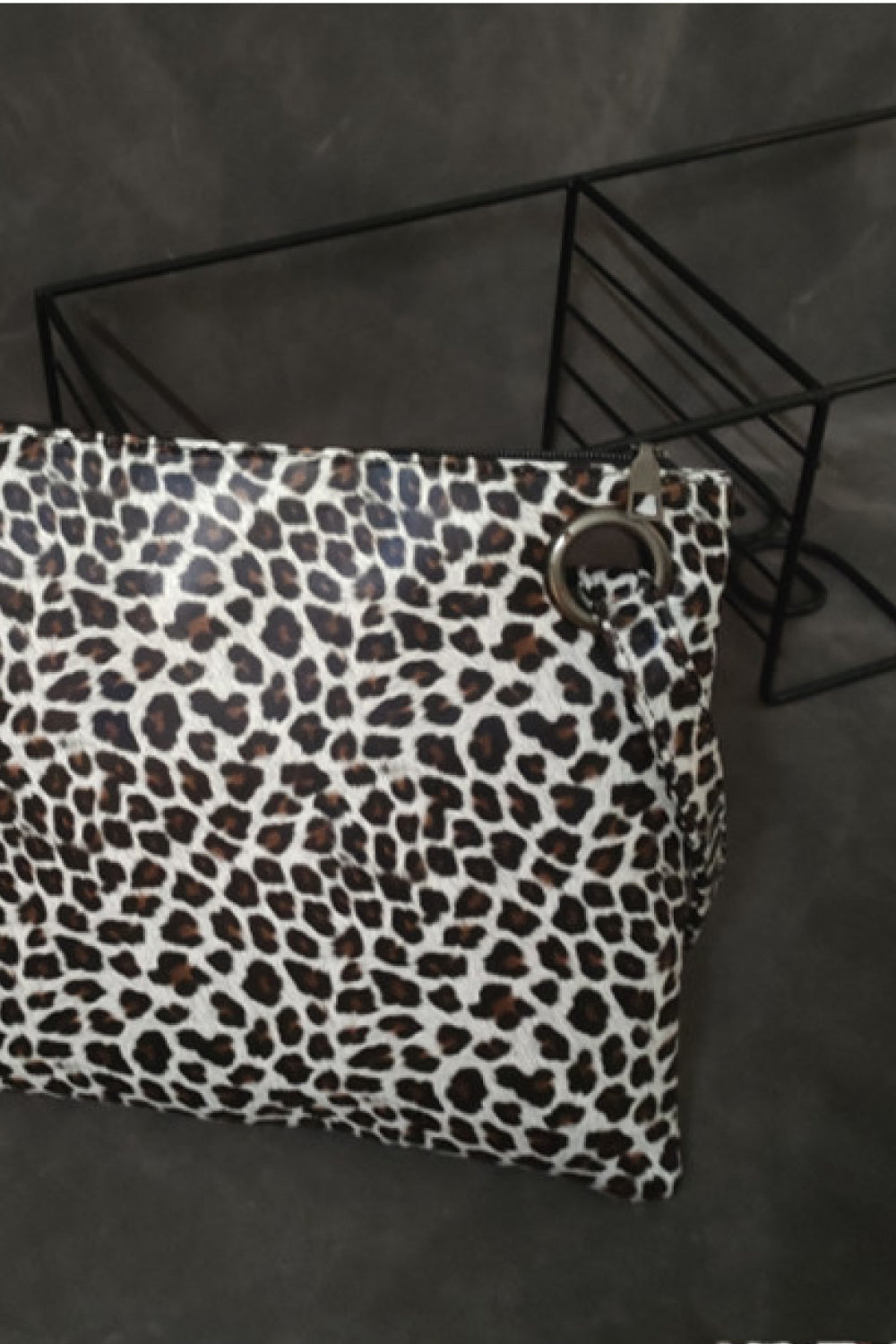 Fashorio Handbags Leopard PU Leather Clutch