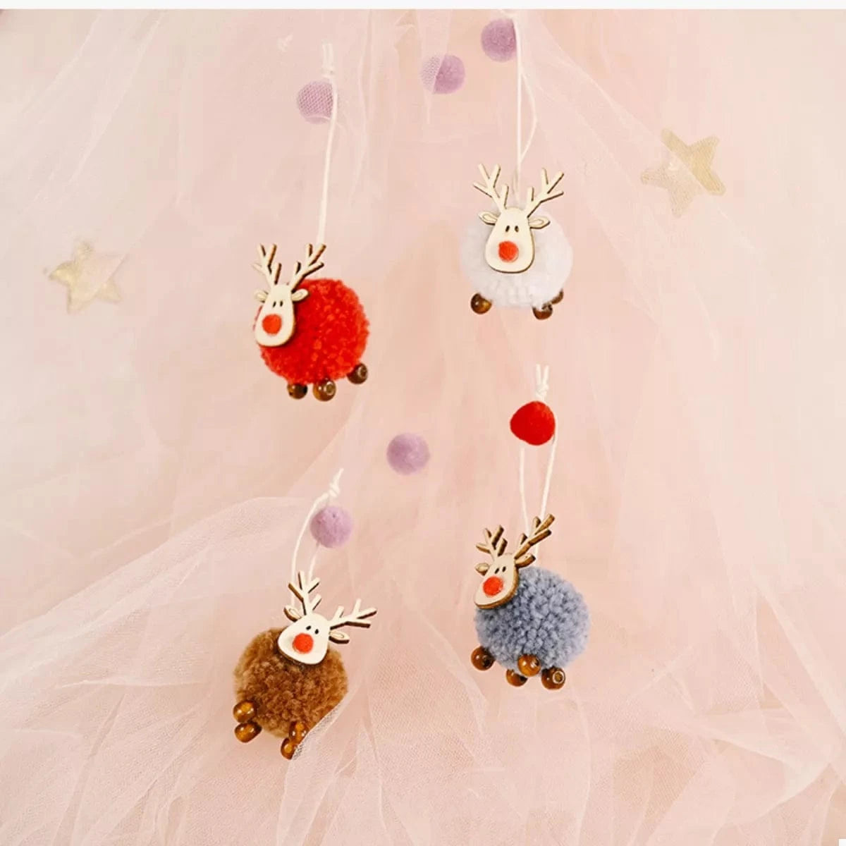 Fashorio Home Decor Accents Christmas Reindeer Decorative Ornament