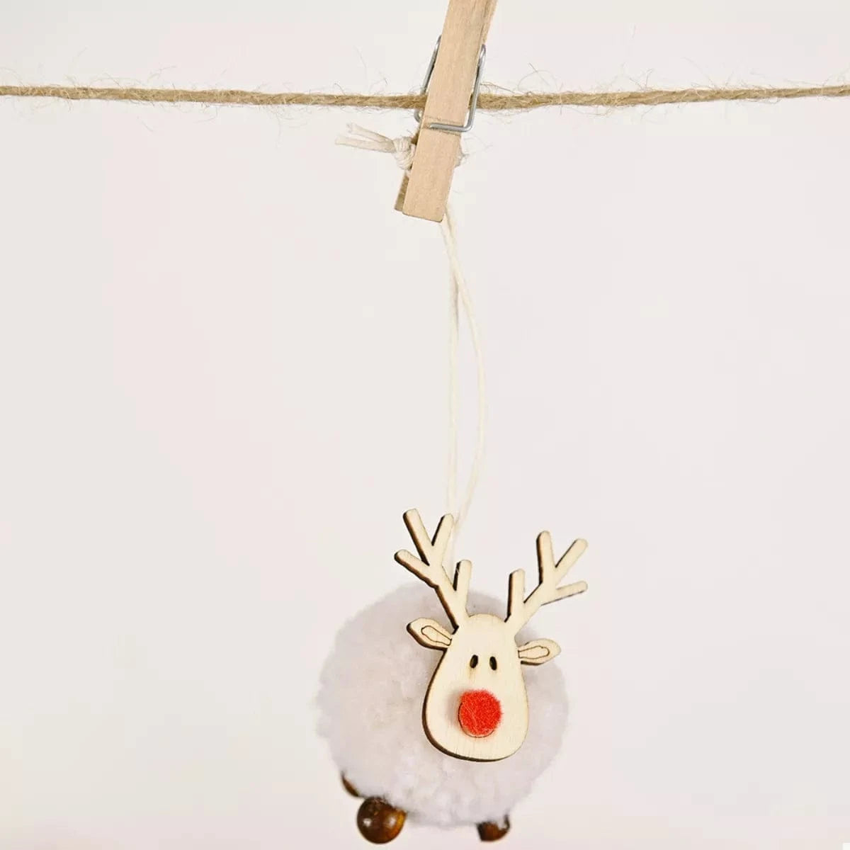 Fashorio Home Decor Accents White / One Size Christmas Reindeer Decorative Ornament