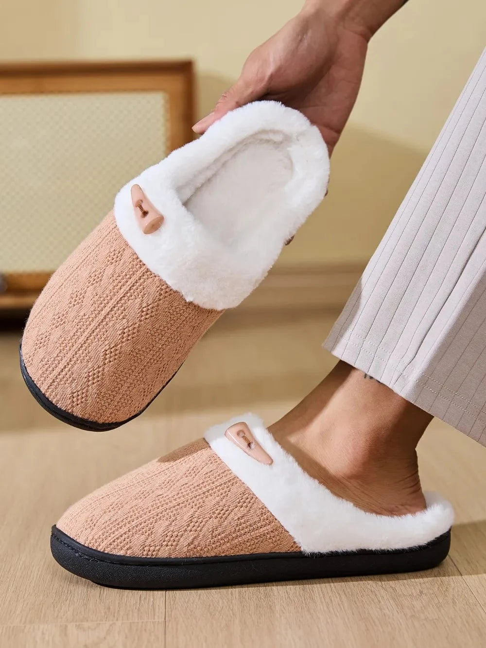 Horn Buckle Furry Texture Flat Slippers - Fashorio