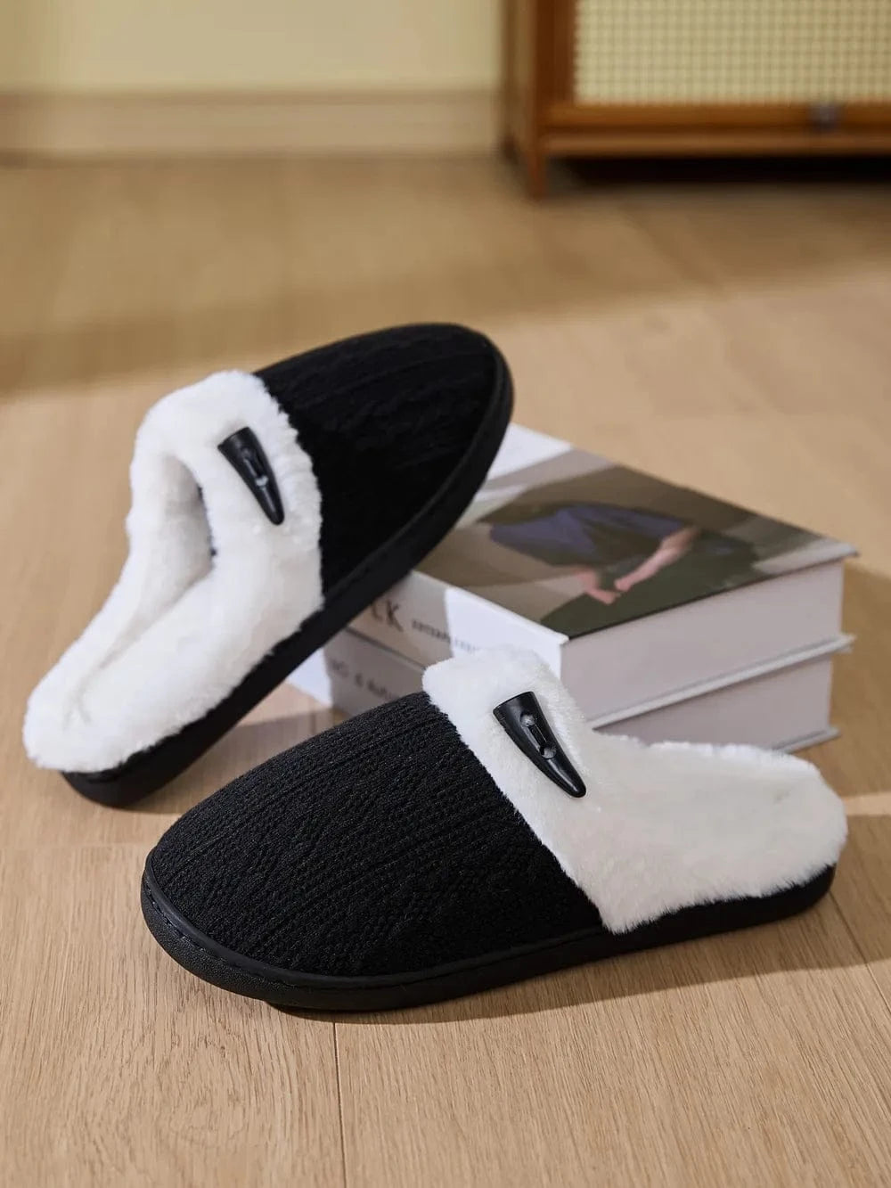 Fashorio Horn Buckle Furry Texture Flat Slippers