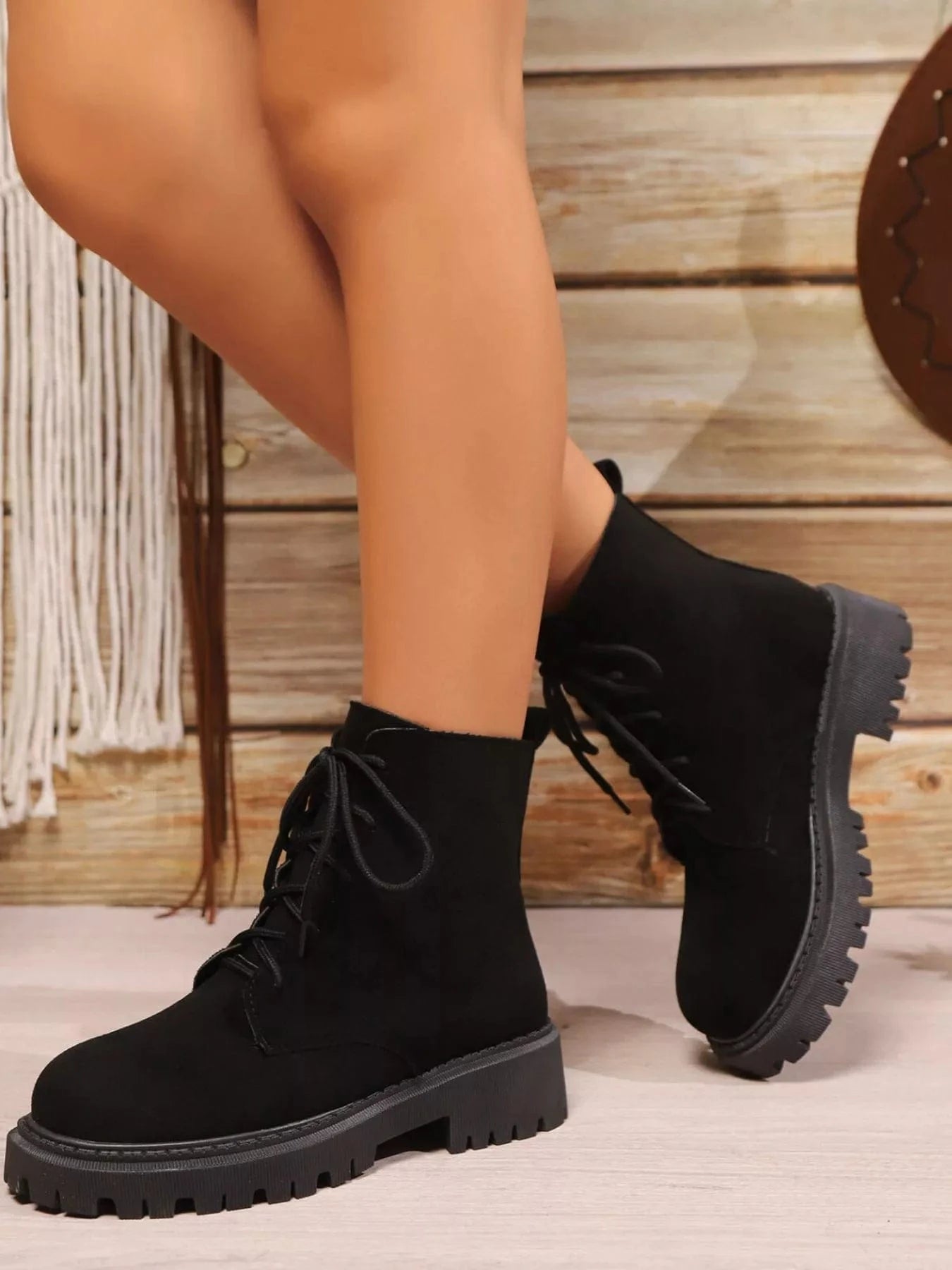 Fashorio Lace Up Block Heels Boots