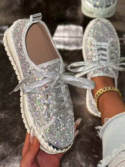 Lace Up Round Toe Platform Sneakers - Fashorio