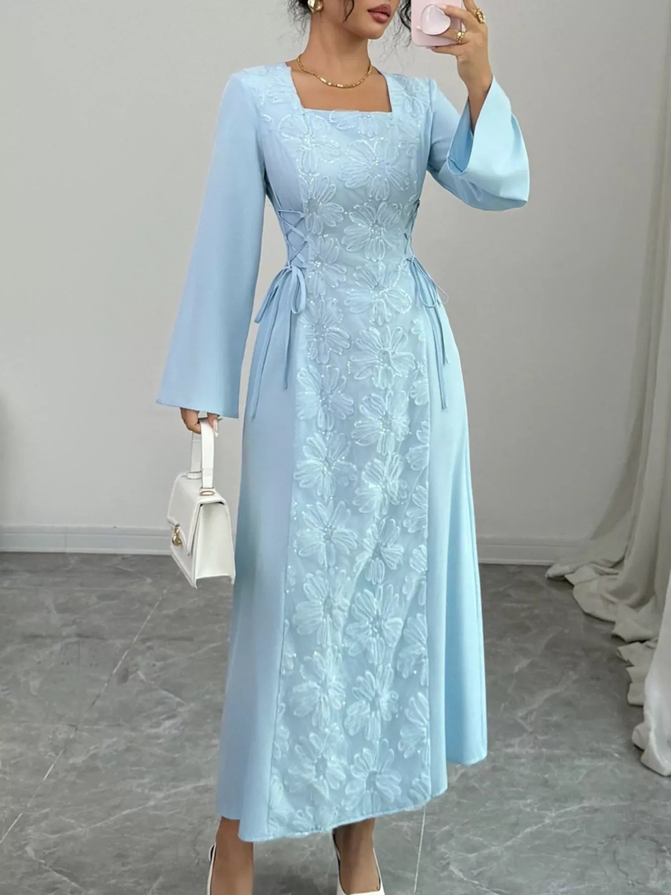 Fashorio Lace Up Square Neck Long Sleeve Maxi Dress