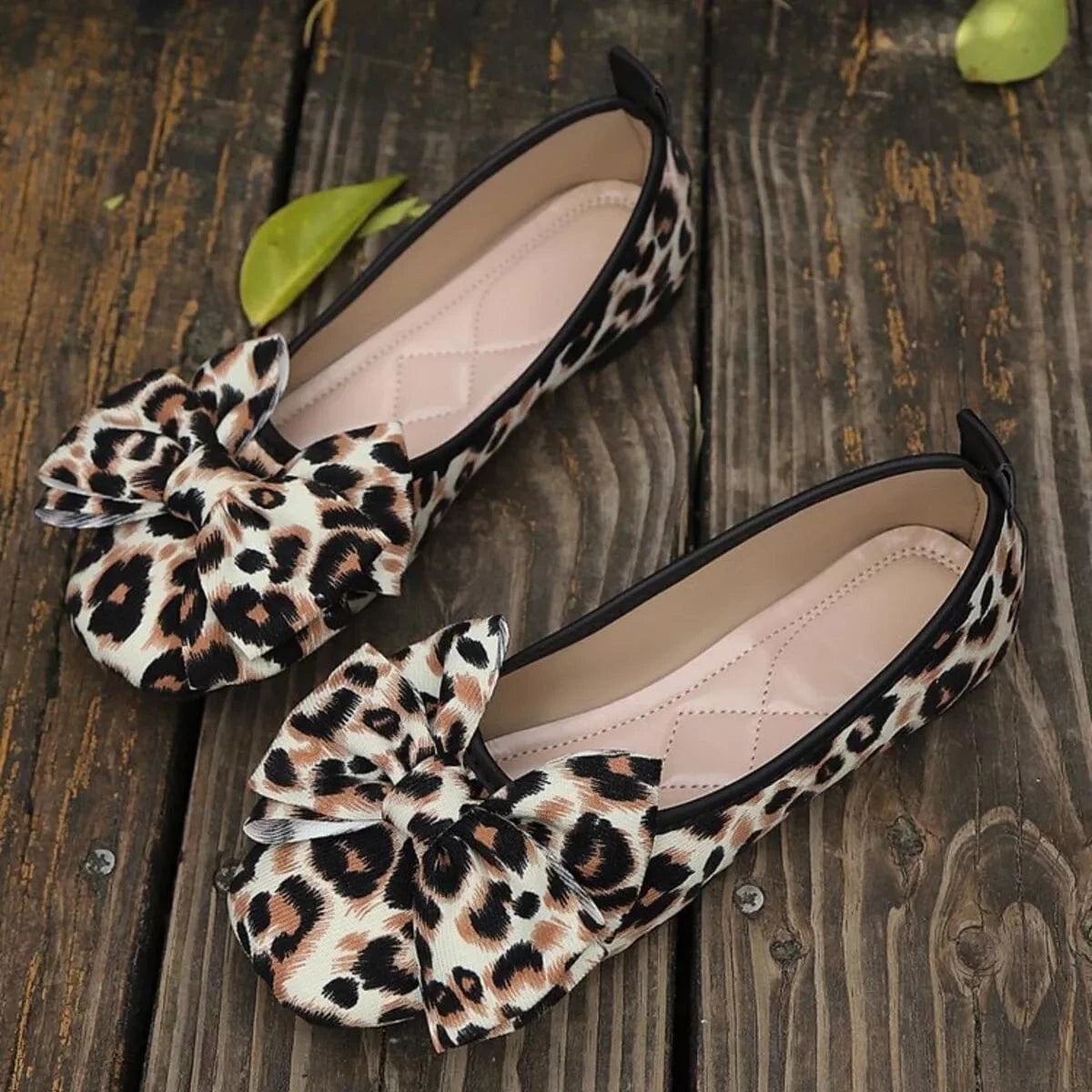 Leopard Bow Slip-Ons - Fashorio