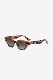 Fashorio Leopard / One Size Cat Eye Polycarbonate Sunglasses