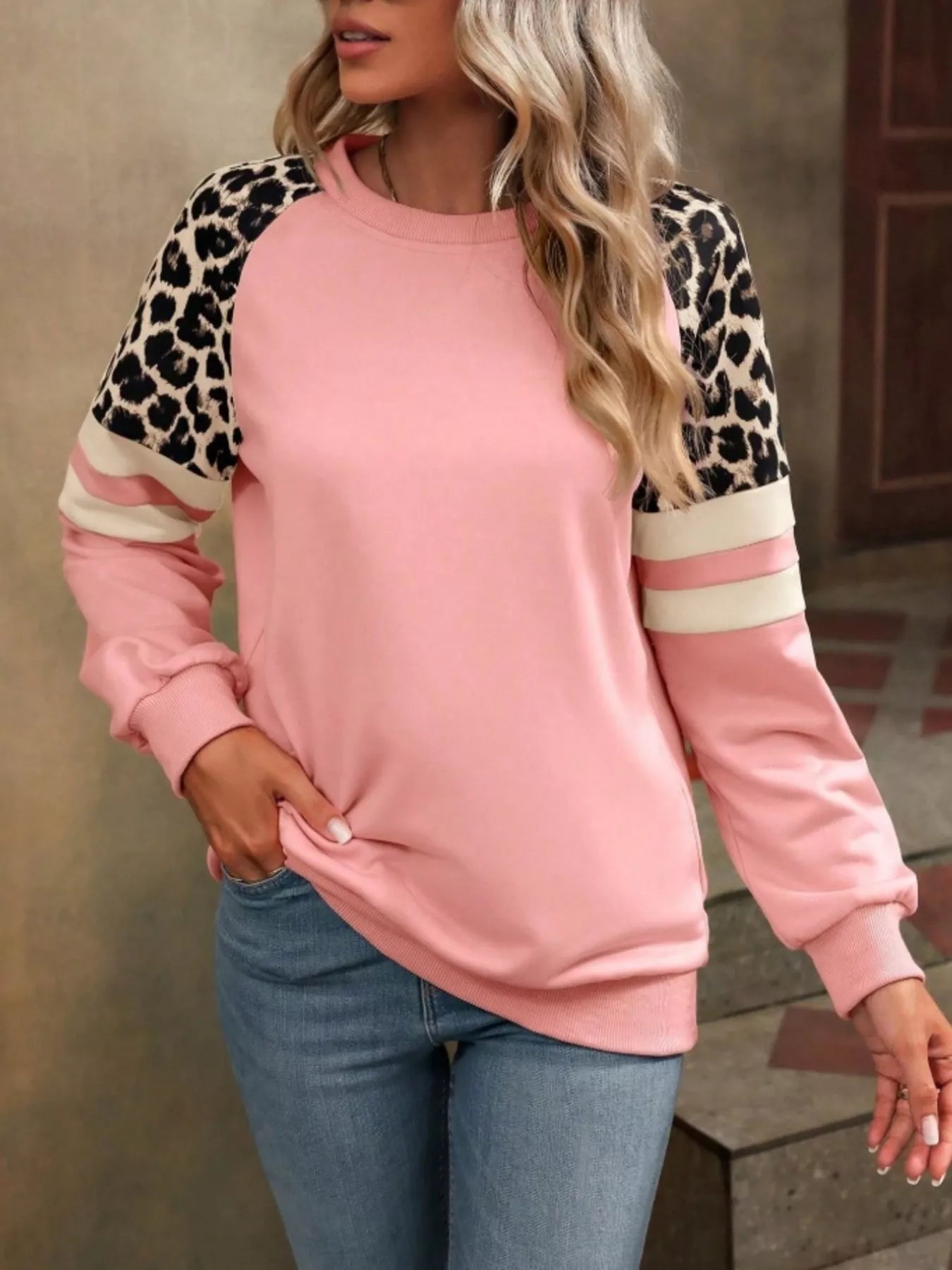 Fashorio Leopard Round Neck Raglan Sleeve Sweatshirt