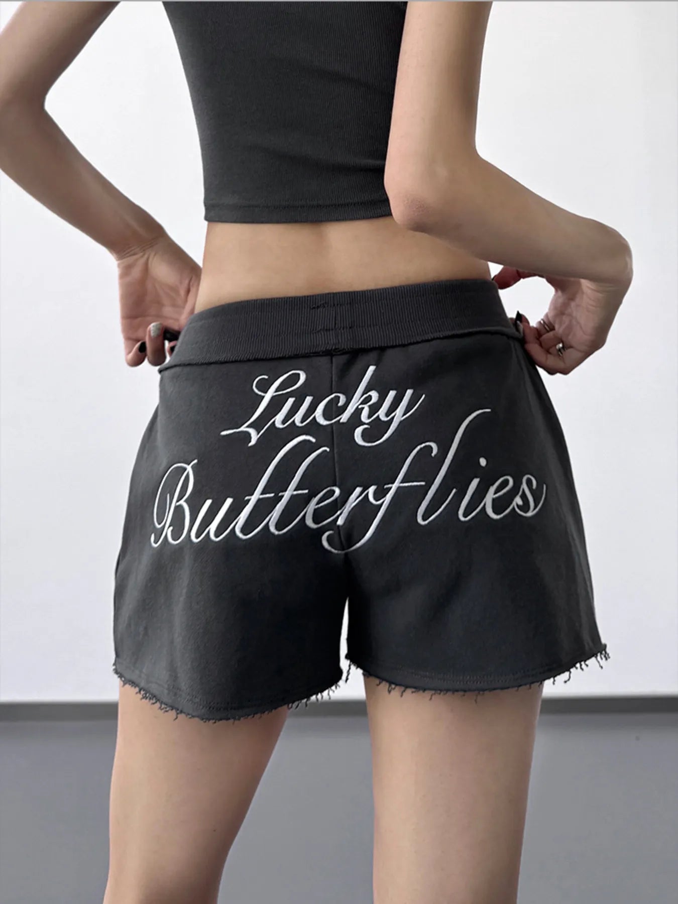 Fashorio Letter Back Shorts