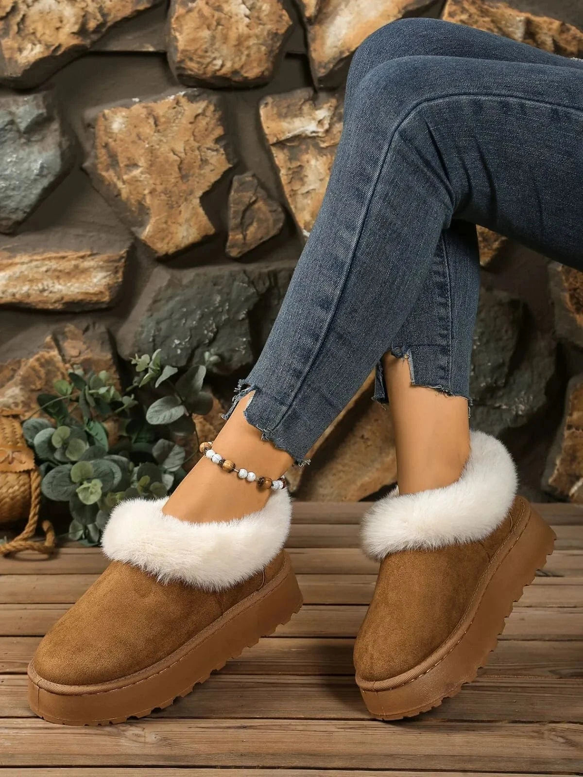 Fashorio Maroon / 36 Round Toe Platform Boots