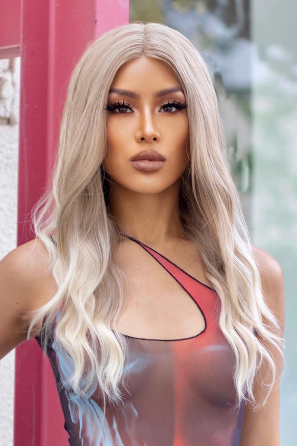 Fashorio Medium Blonde Highlights / One Size 13*2" Lace Front Wigs Synthetic Long Wave 24" 150% Density in Medium Blonde Highlights