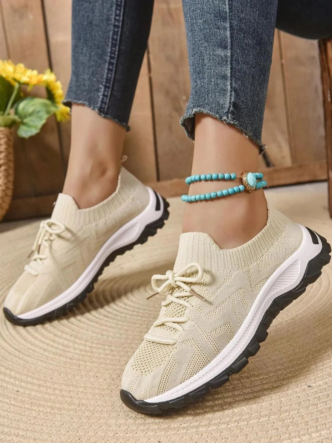 Fashorio Mesh Knit Lace Up Athletic