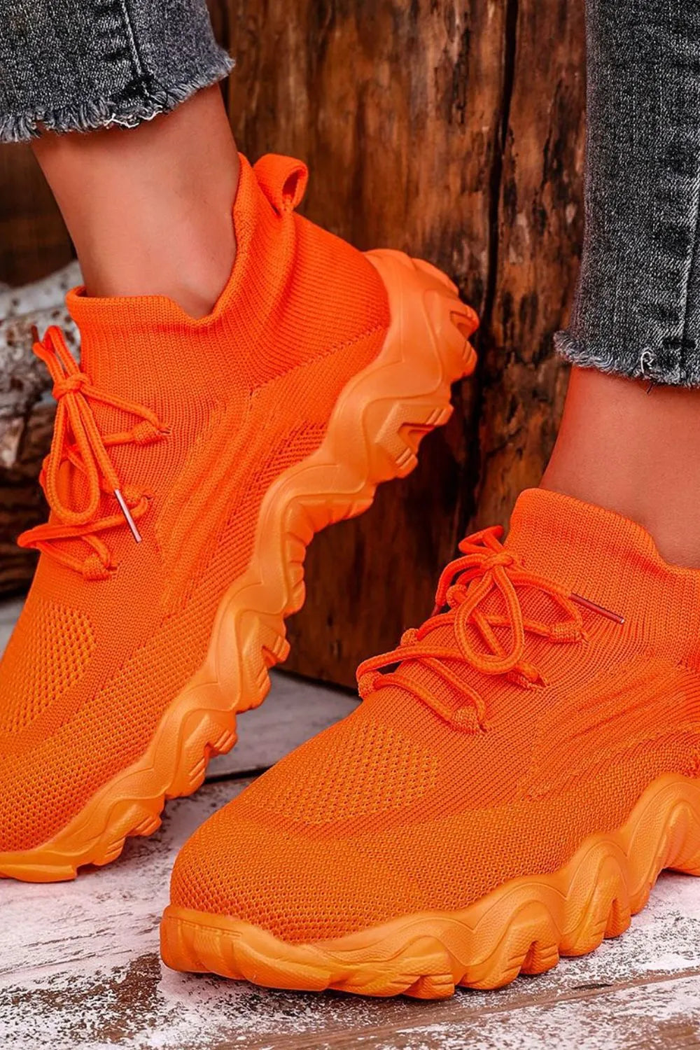 Fashorio Mesh Lace-Up Round Toe Athletic