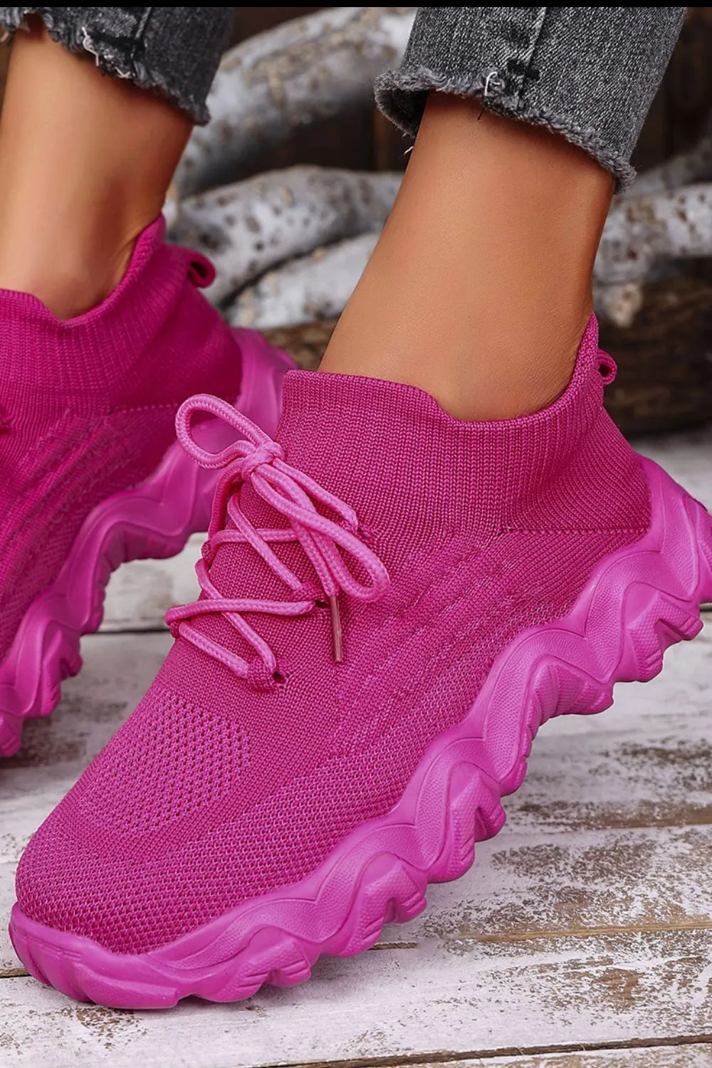 Fashorio Mesh Lace-Up Round Toe Athletic