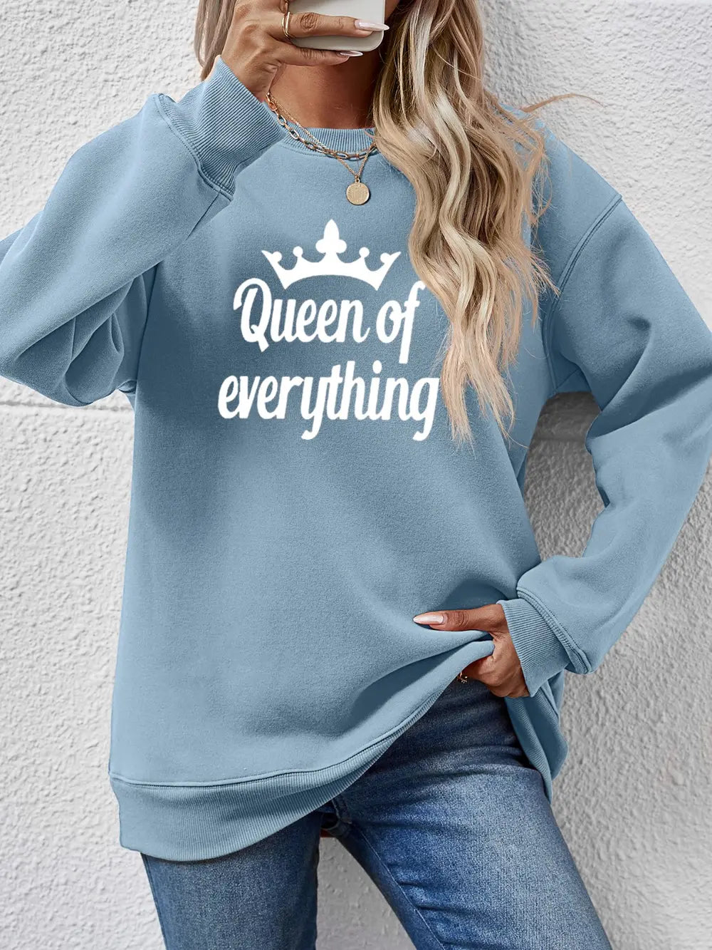 Fashorio Misty  Blue / S QUEEN OF EVERYTHING Round Neck Sweatshirt