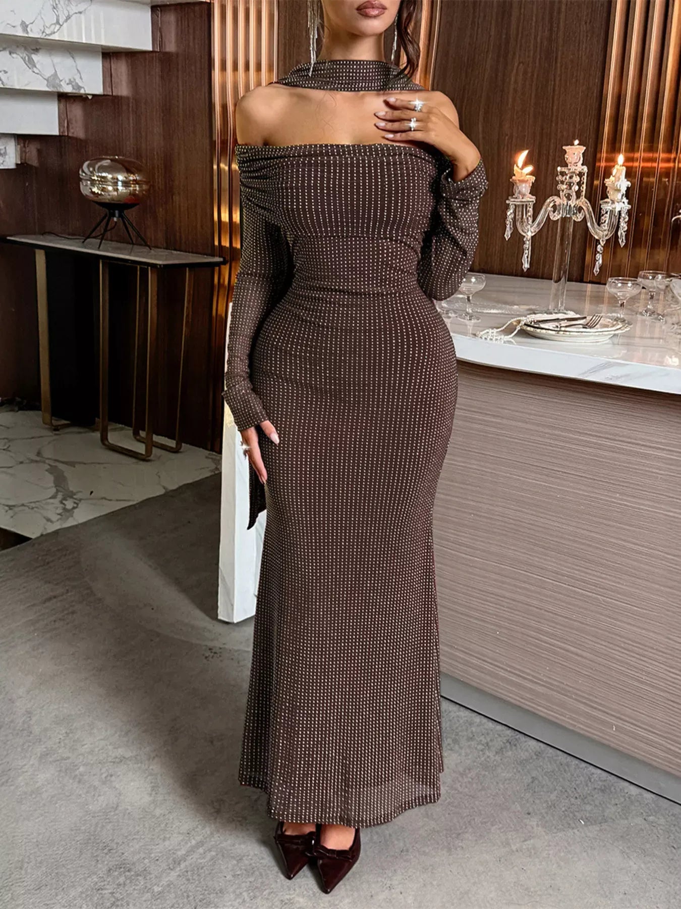 Fashorio Off-Shoulder Scarf Bodycon Maxi Dress