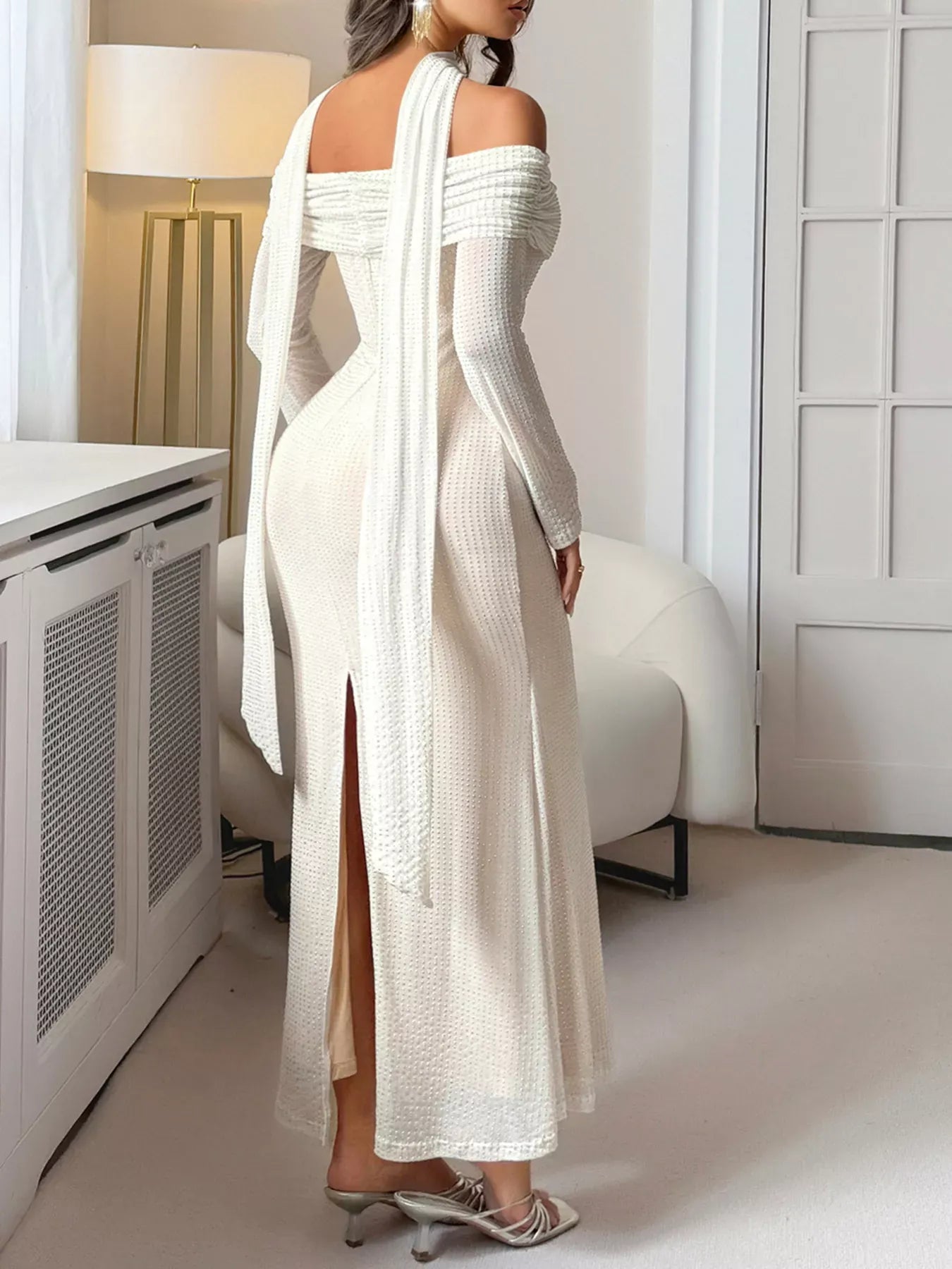 Fashorio Off-Shoulder Scarf Bodycon Maxi Dress