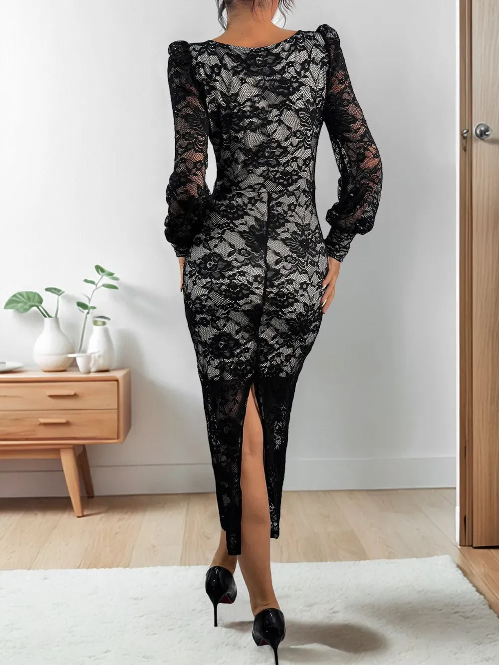 Fashorio Perfee Lace Sweetheart Neck Long Sleeve Midi Dress