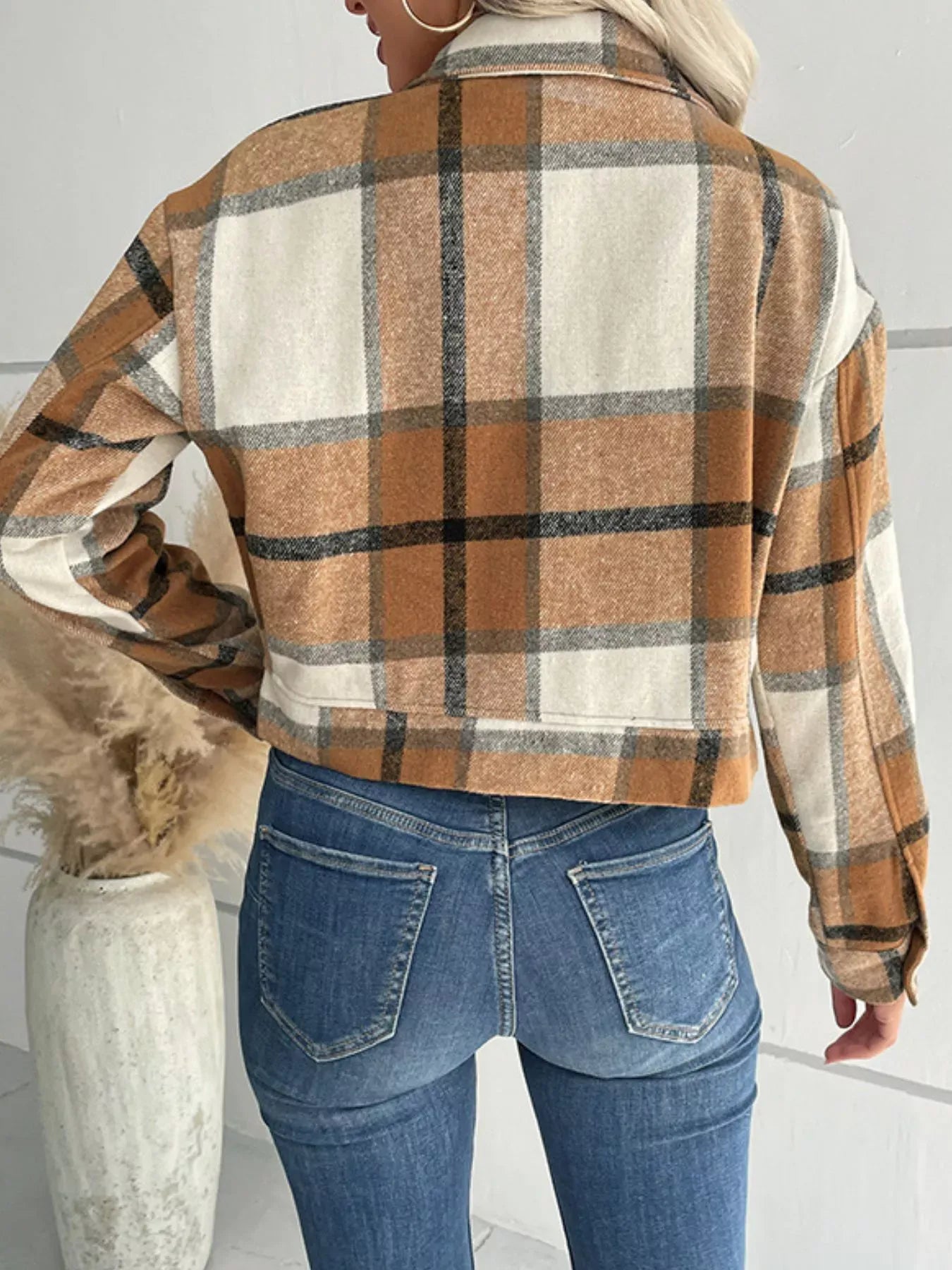 Fashorio Plaid Button-Down Crop Jacket
