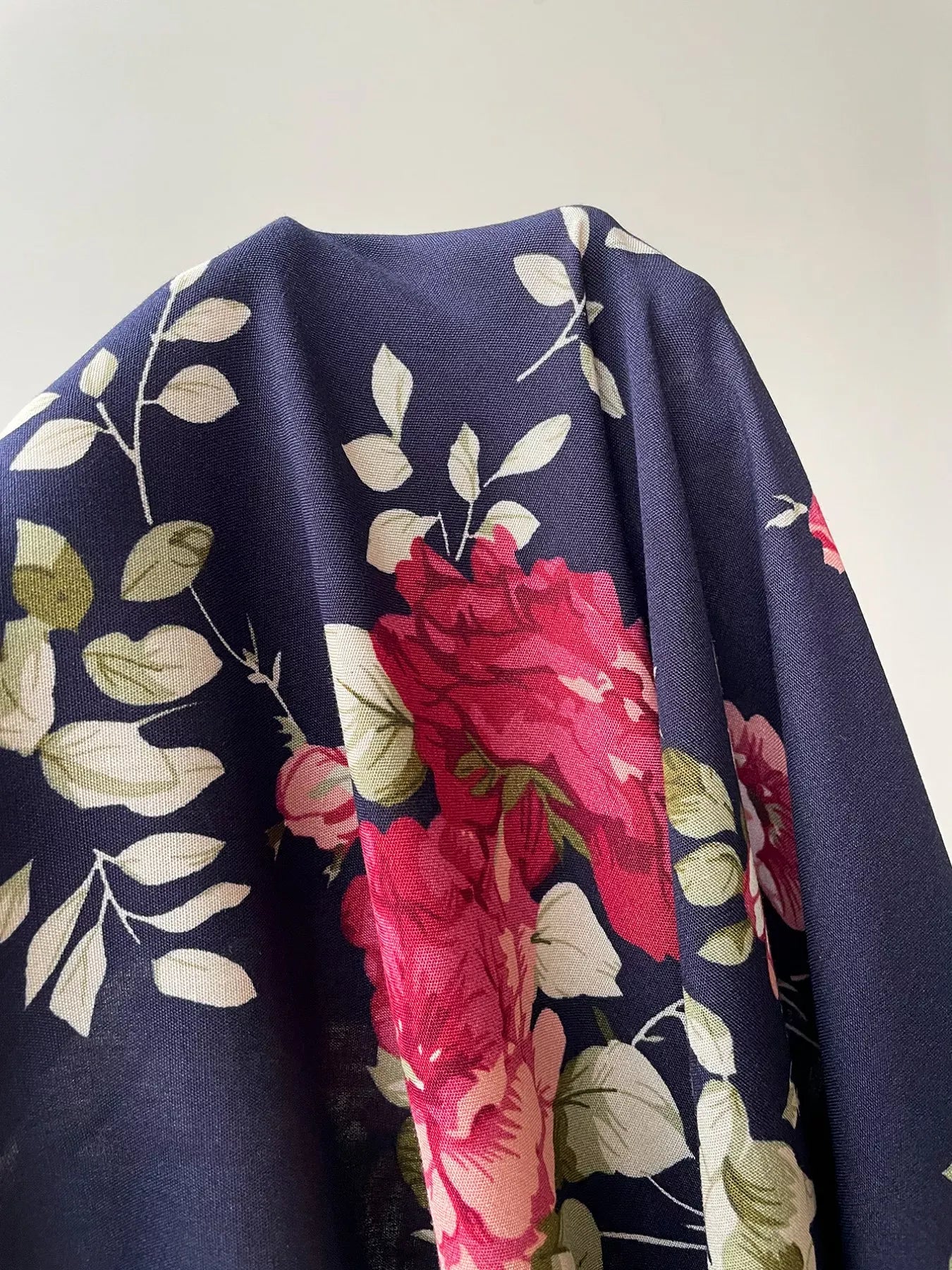 Fashorio Plus Size Floral Print Short Sleeves V-Neck Dress