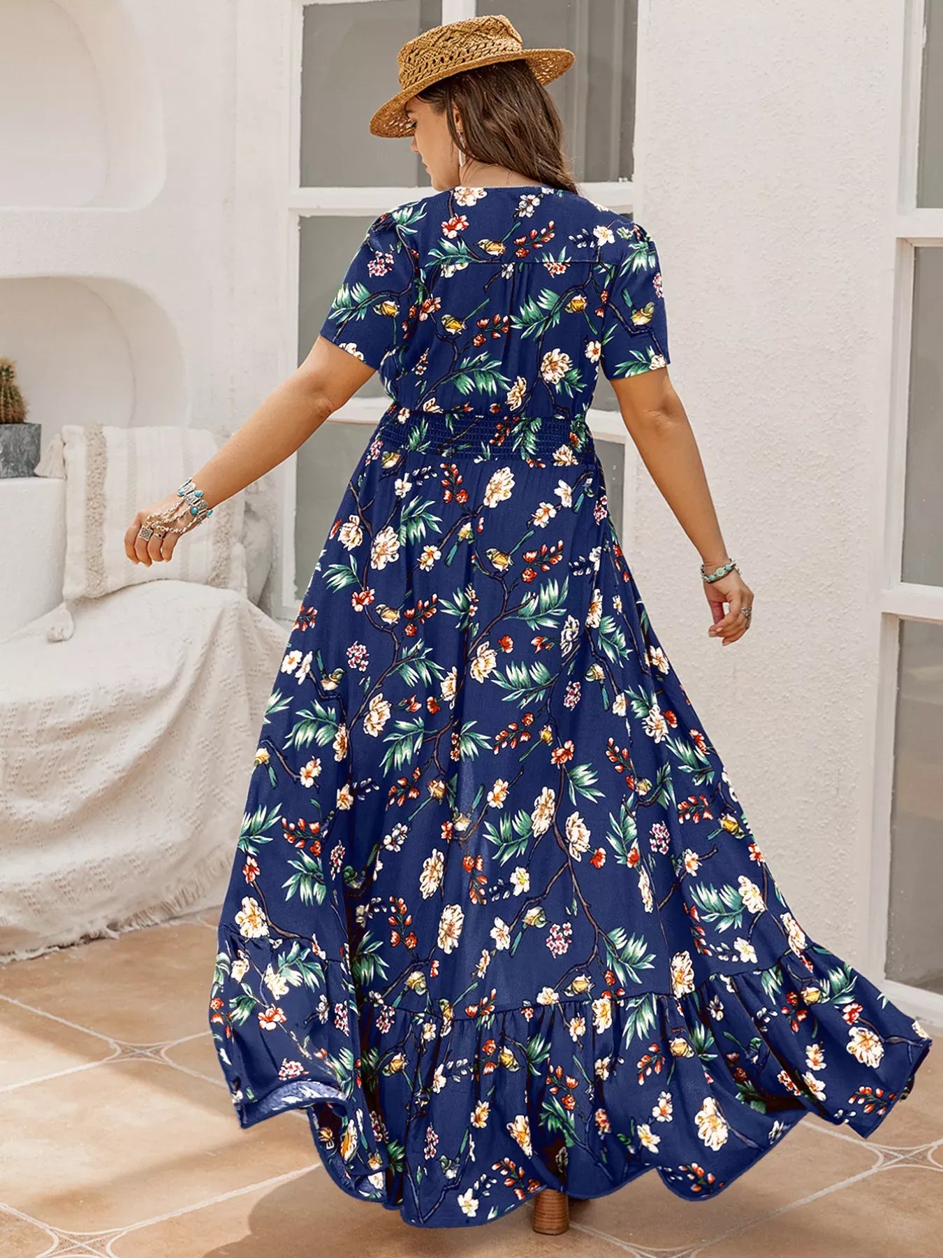 Fashorio Plus Size Floral V-Neck Short Sleeve Maxi Dress