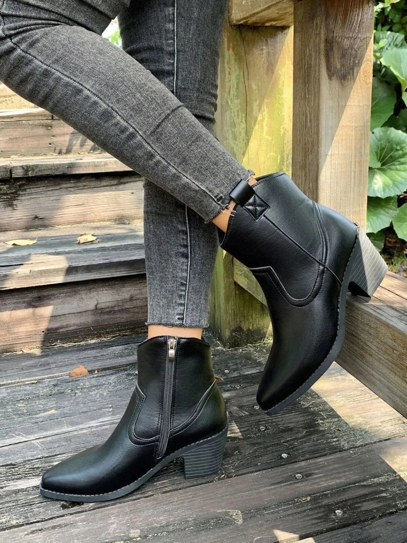 Fashorio Point Toe Block Heels Boots