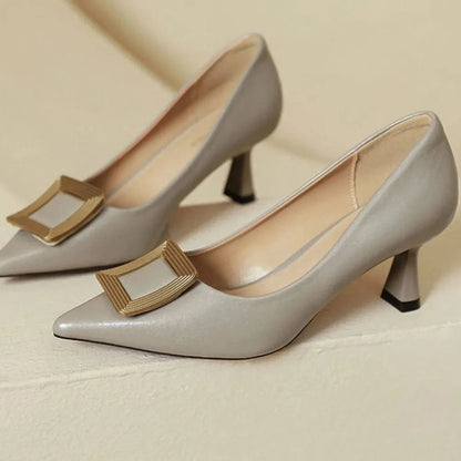 Point Toe Flare Heel Pumps - Fashorio