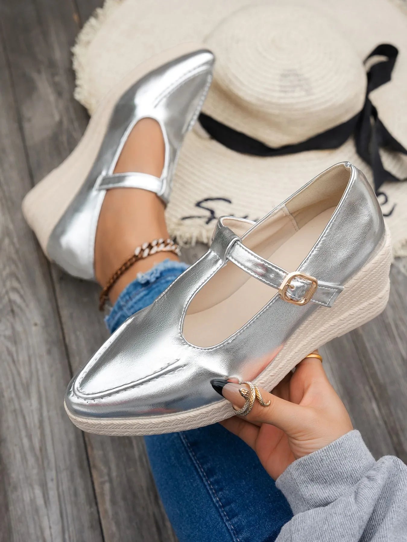 Fashorio Point Toe Wedge Loafers