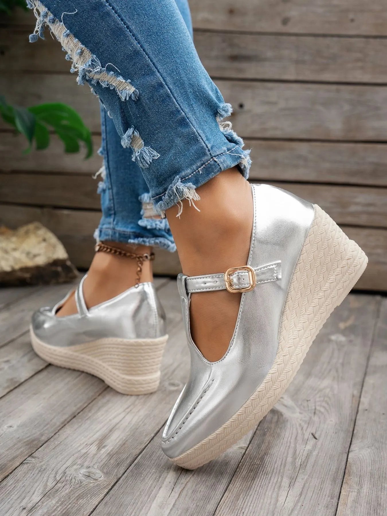 Fashorio Point Toe Wedge Loafers