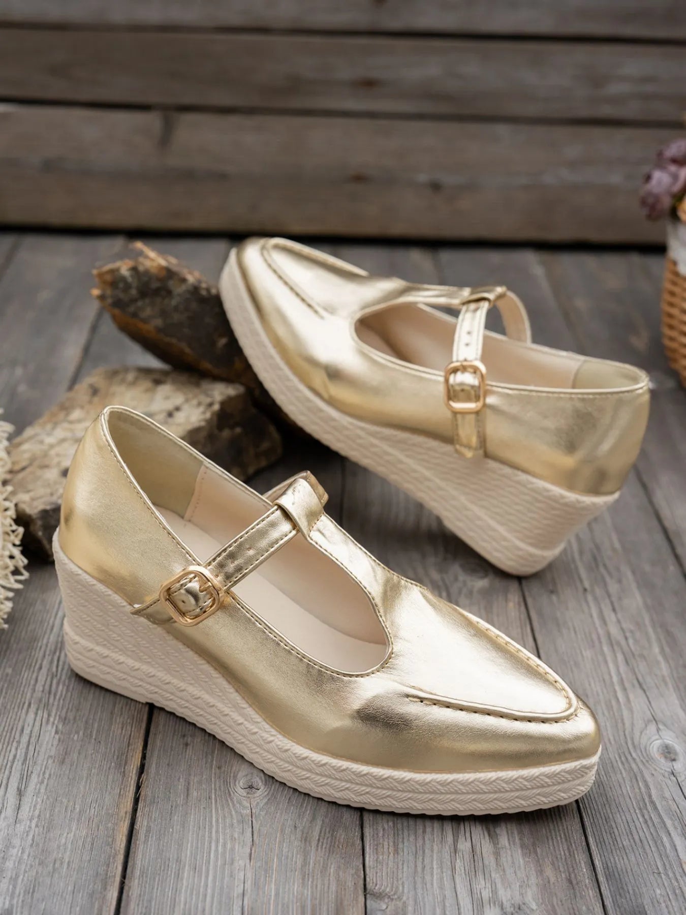 Fashorio Point Toe Wedge Loafers