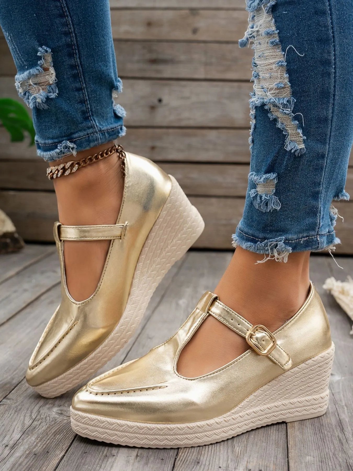 Fashorio Point Toe Wedge Loafers