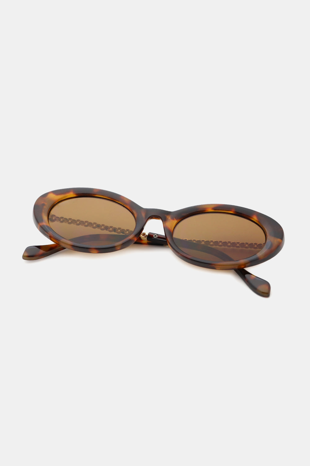 Fashorio Polycarbonate Frame Cat-Eye Sunglasses