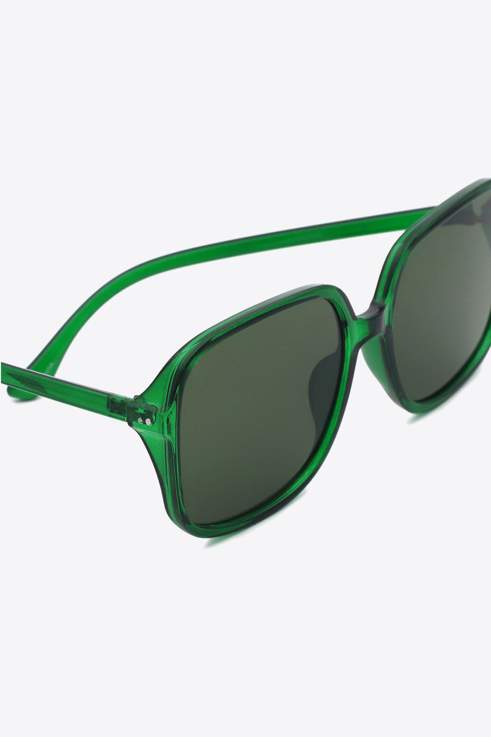 Fashorio Polycarbonate Square Sunglasses