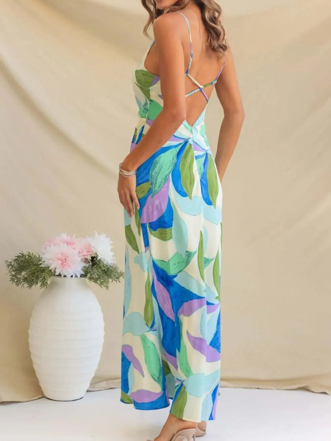 Fashorio Printed Backless Sleeveless Maxi Dress
