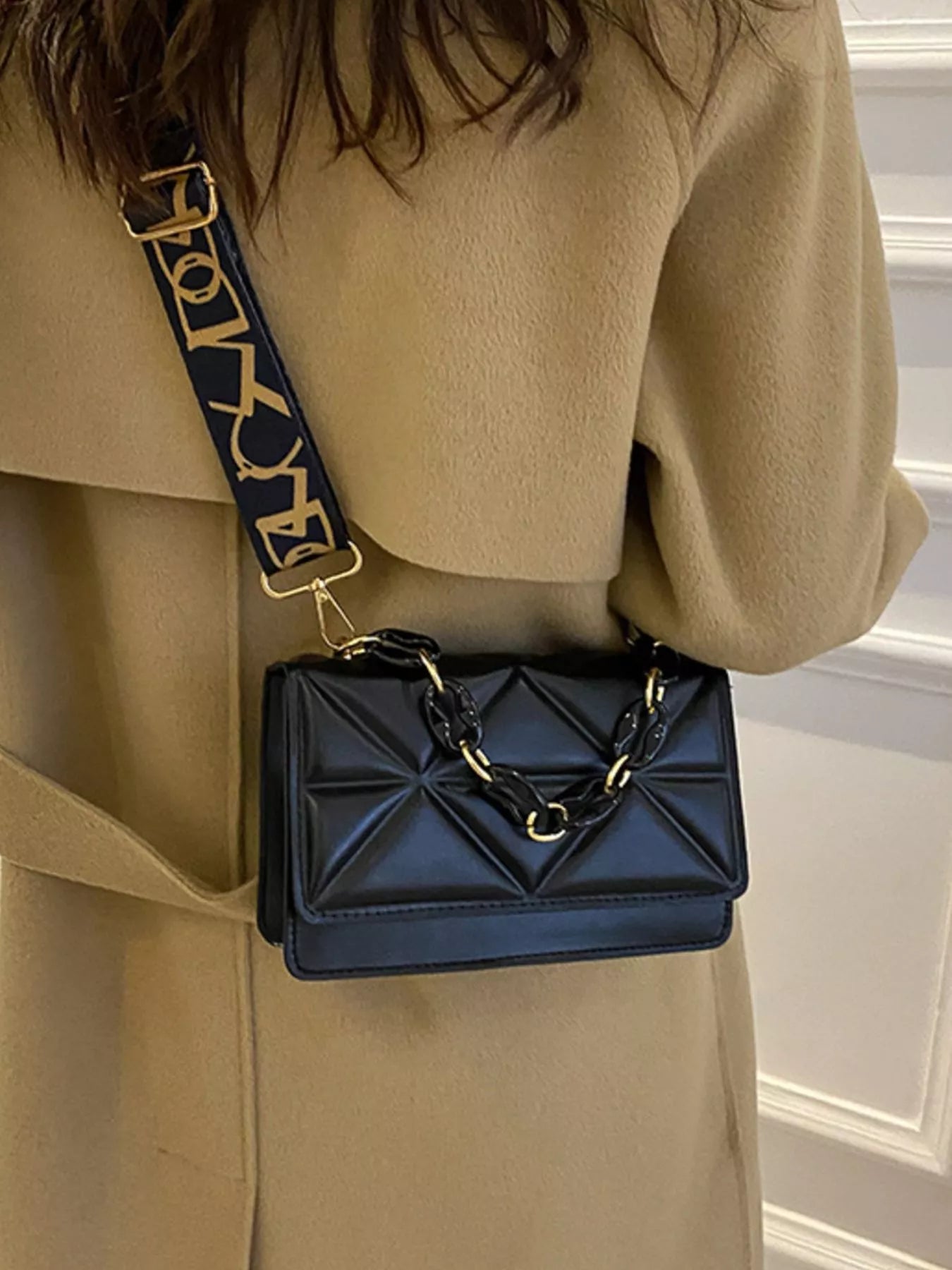 Fashorio Quilted Adjustable Strap Crossbody Bag