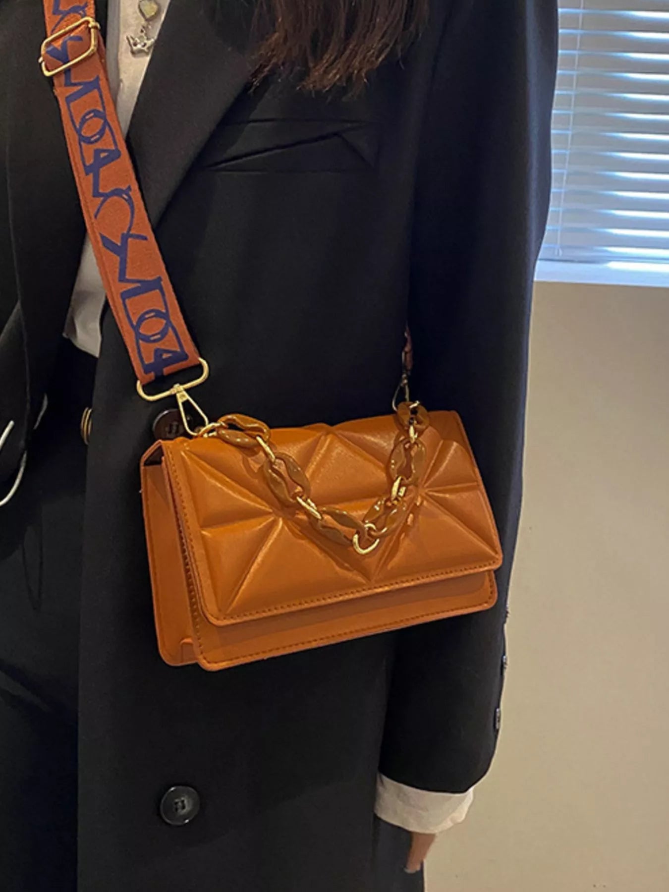 Fashorio Quilted Adjustable Strap Crossbody Bag