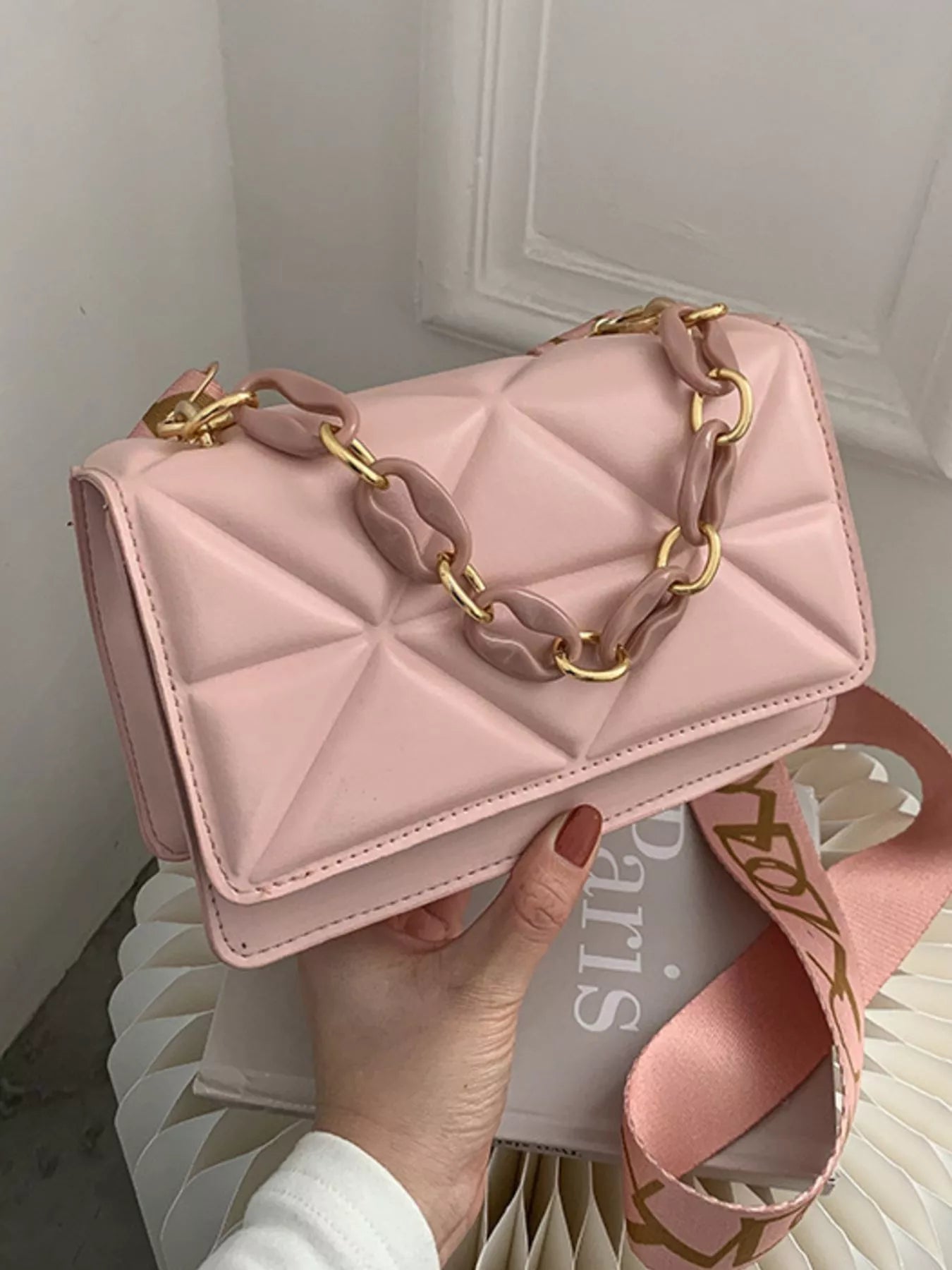 Fashorio Quilted Adjustable Strap Crossbody Bag