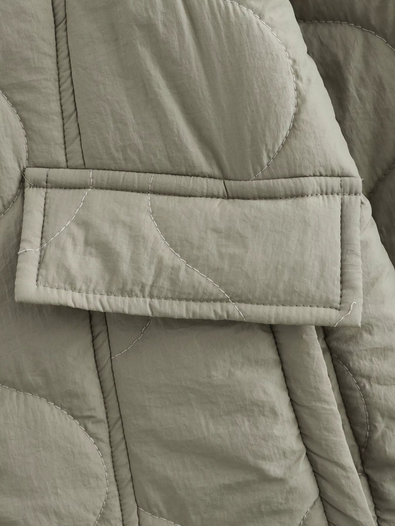Fashorio Quilted Button-Down Lightweight Jacket