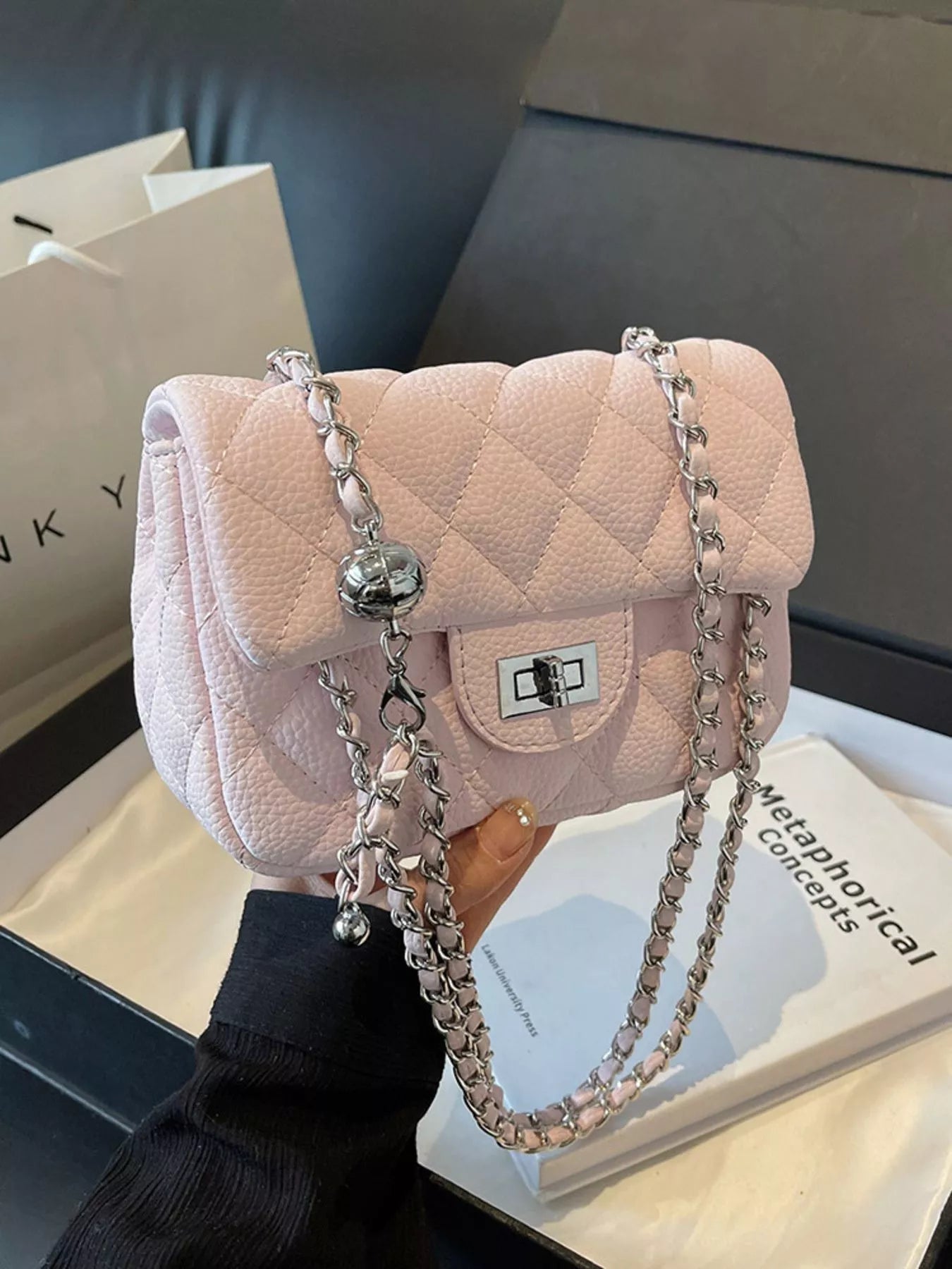Fashorio Quilted Chain Crossbody Bag