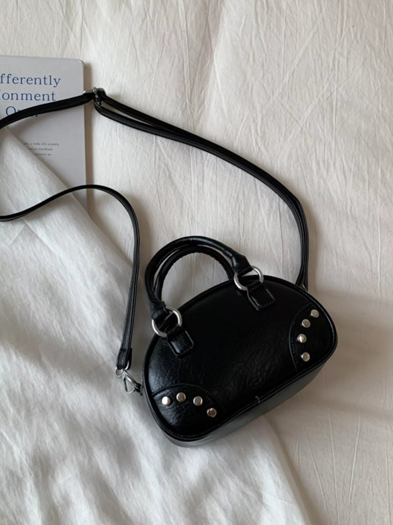 Fashorio Retro Rivet Decor Crossbody Bag