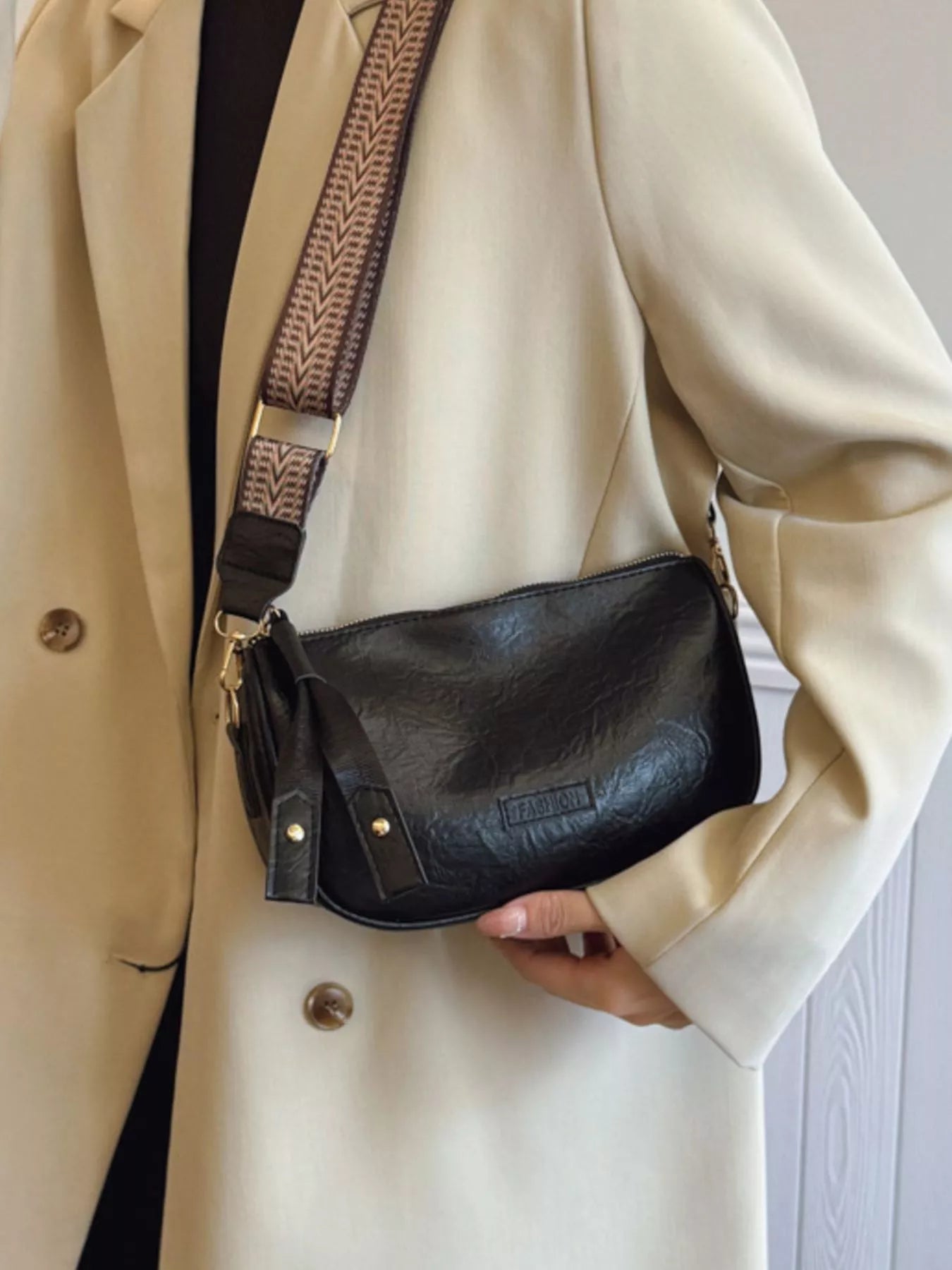 Fashorio Retro Style Shoulder Crossbody Bag with Wide Strap