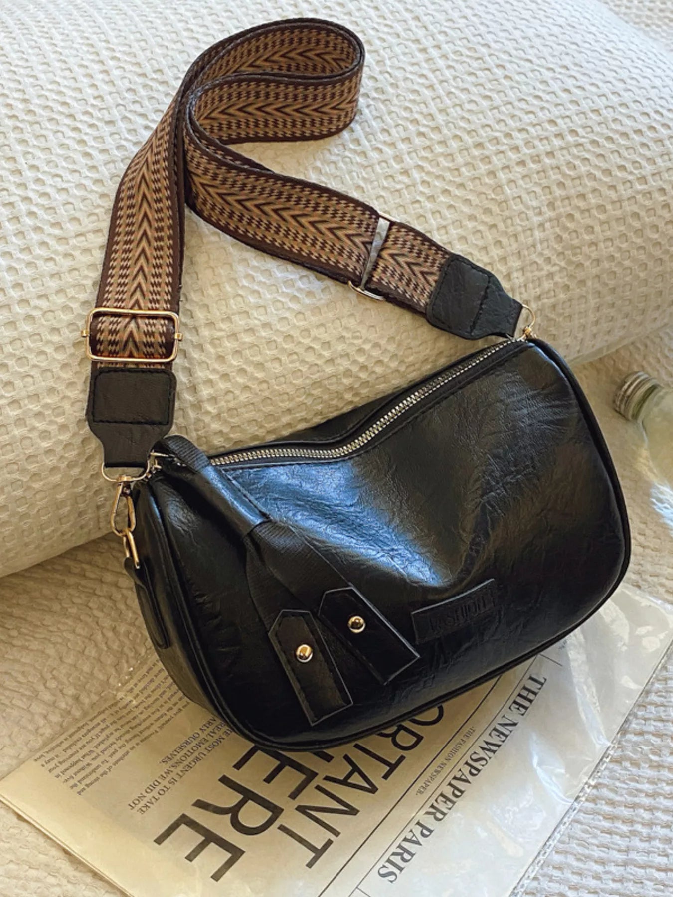 Fashorio Retro Style Shoulder Crossbody Bag with Wide Strap